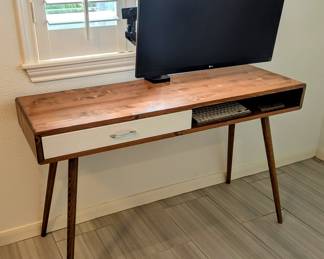 MCM office desk with 1 drawer