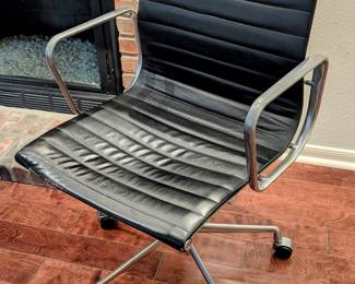 MCM office chair