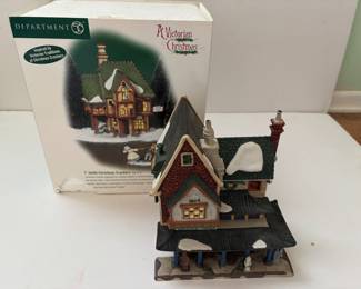 Department 56 Dickens Village Collectibles