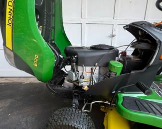 John Deere E120 Riding Lawnmower w/Bagger and 81 Hours of Use