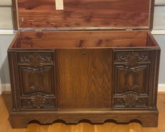 Lane Cedar Chest