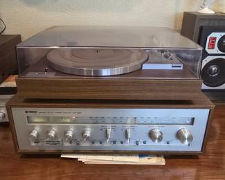 Mid-century media stand console table. Yamaha CR-820 Stereo Receiver, Yamaha YP-211 belt drive turntable, Yamaha bookcase speakers, BSR McDonald 8 track stereo, Superscope TDR-820 8-track stereo recording system, Yamaha K-550 stereo cassette deck, collection of 8-track tapes