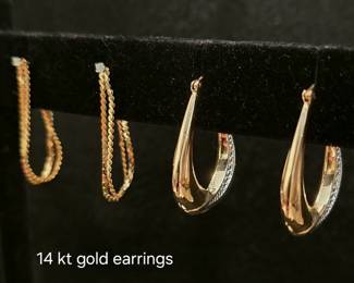 14 kt gold earrings