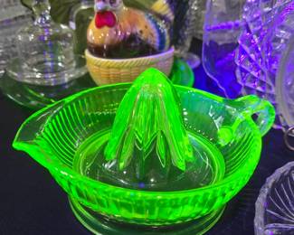 Uranium glass juicer