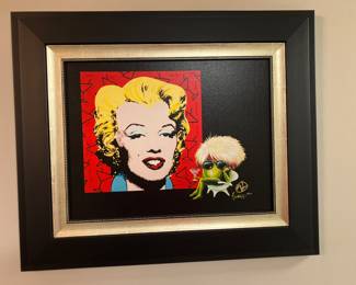 44 $200.00 Godart limited print 351/450 Marilyn & frog 33Wx25H