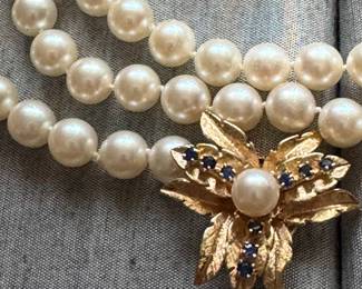 14kt gold clasp in shape of a leaf with sapphires $500 - lenght -