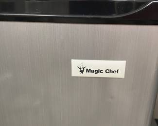 28B $90 magic Chef small fridge