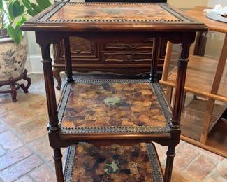 #7B $150.00 Oyster style side square table 18x18x31