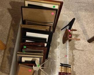 Tons of frames