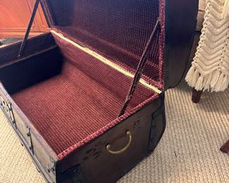 storage trunk