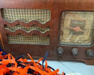 Vintage radio
