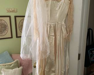 Vintage wedding gown 