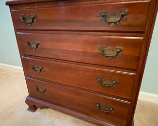 Cherry 4 drawer chest