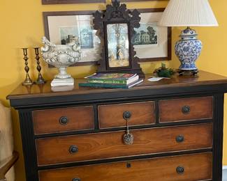 Large 4 drawer cabinet