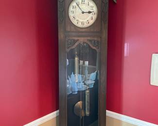 Grandfather clock 