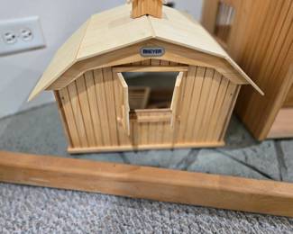 Breyer barn