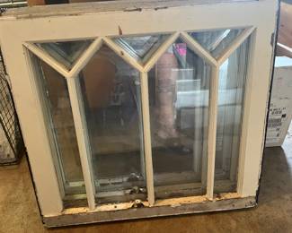 3 Window panes