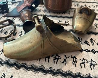 Spanish colonial brass stirrup