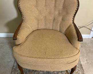 Vintage Barrel Chair & Rug