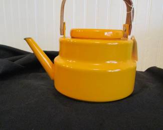 C101- $15. Danish MCM Orange Enamel Small Tea Kettle. As is (some Rubbing on lid)