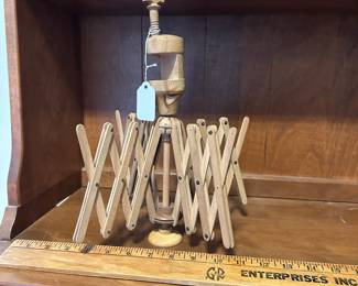 C56 - $25. Vintage Table Top Yarn Winder.