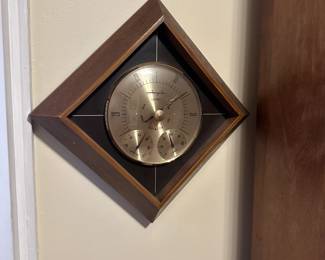 C46- $35. MCM Airguide Diamond Weather Station. Measures 11" Square