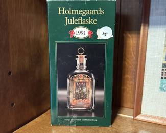 C52 - $15. Holmegaards Juleflaske / Christmas bottle/decanter with box. 1991.