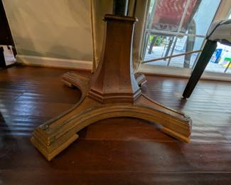 C117- $150. MCM Clover Shaped table. This Table height is adjustable with a lever. Made in Westbury NY Measures 39.5" Wide. Height ranges from coffee and dining height. Great table for cards!