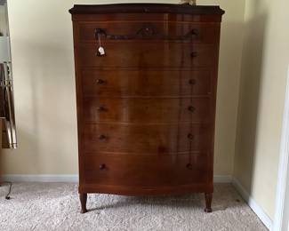 C3 - $450. Sheraton Style Serpentine Tall Chest of Drawers, has key, a few minor imperfections noted in pictures. Measures 40.5" Wide x 21" Deep x 59" Tall