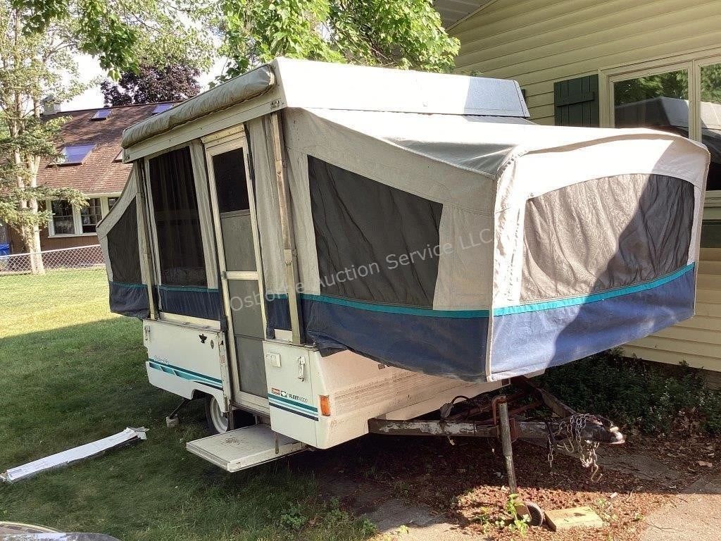 1995 Coleman by Fleetwood camper