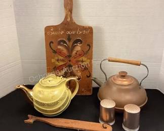 Vintage kitchen wares