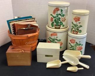 Vintage Kitchen, recipe boxes