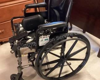 Drive wheelchair