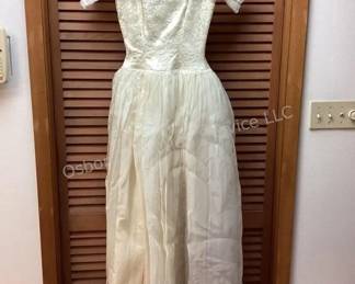 Vintage wedding dress