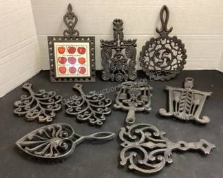 Cast iron trivets