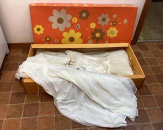 Vintage wedding dress & accessories