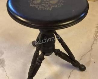 Piano stool