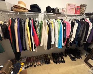Women's clothes sizes from small to large, mostly large. Shoes size 5 1/2.