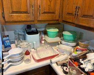 Tupperware, Corning Ware, Pyrex