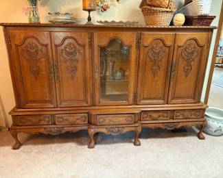 BEAUTIFUL Sideboard