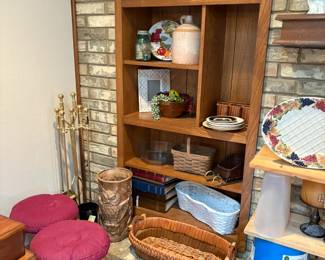 baskets, bar stools, decor