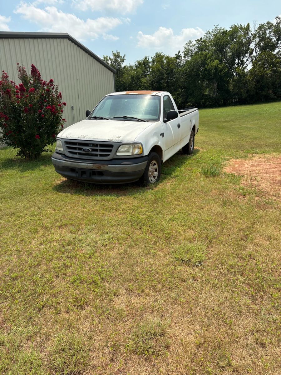 Ford Pickup single cab
