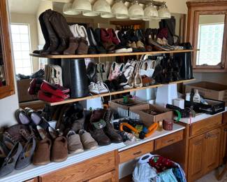 Women's shoes and boots