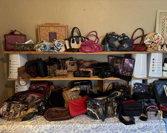 purses