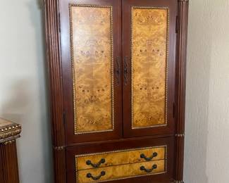 Armoire