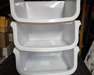 Small stacking plastic bins