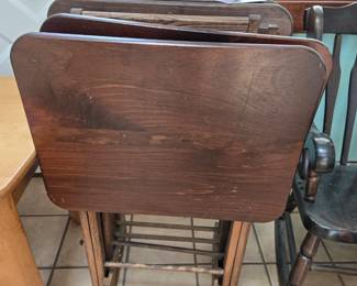 Tray tables