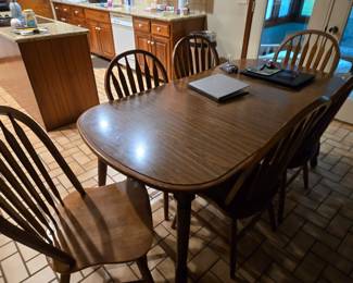 Oak kitchen table 7 chairs