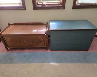 Wood toybox / storage chests