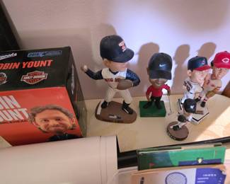 Sports bobble heads